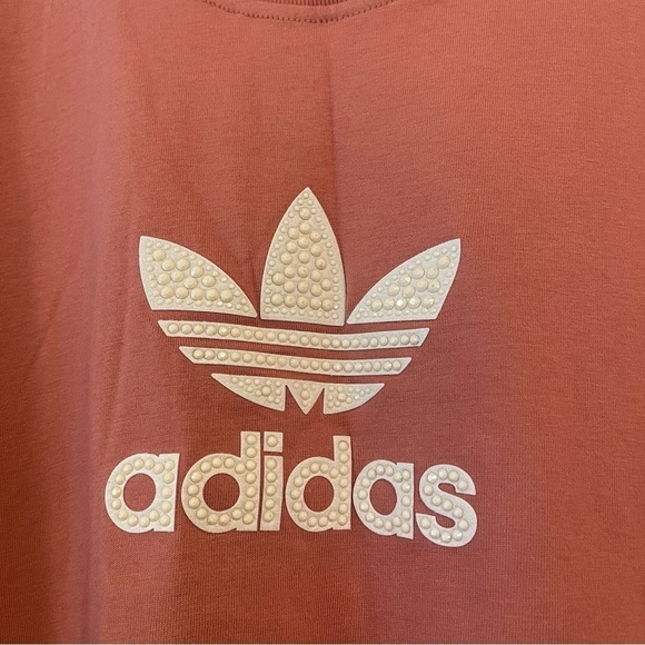 Adidas T-Shirt Medium New With Tags Rhinestone Logo - Picture 9 of 12
